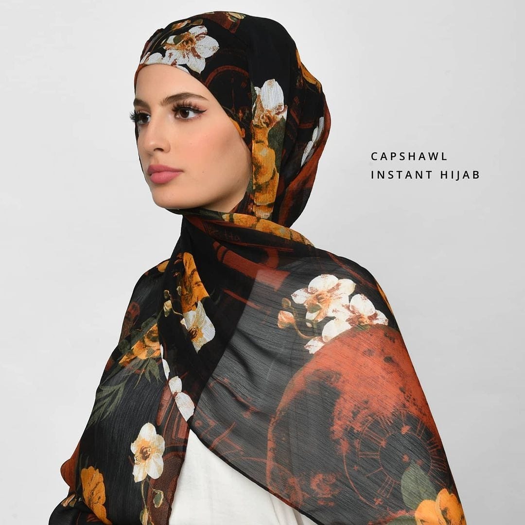 NOSTALGIA Once Upon A Time Cap Shawl