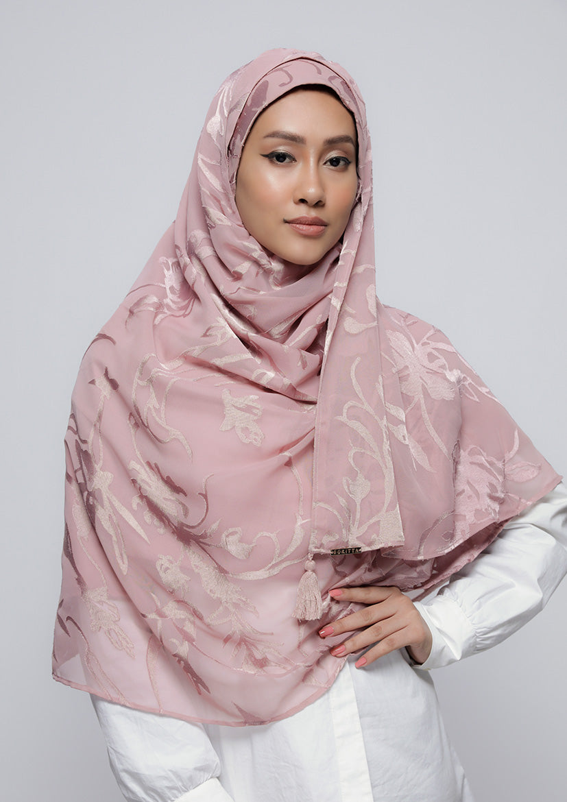 SHE Pink