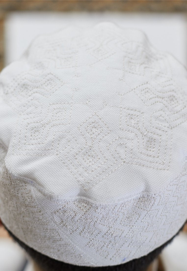 MEN PRAYET SET Dar El Salam White